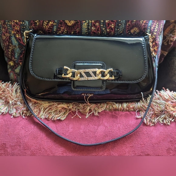 Authentic Aldo Patent Bag - Picture 1 of 12